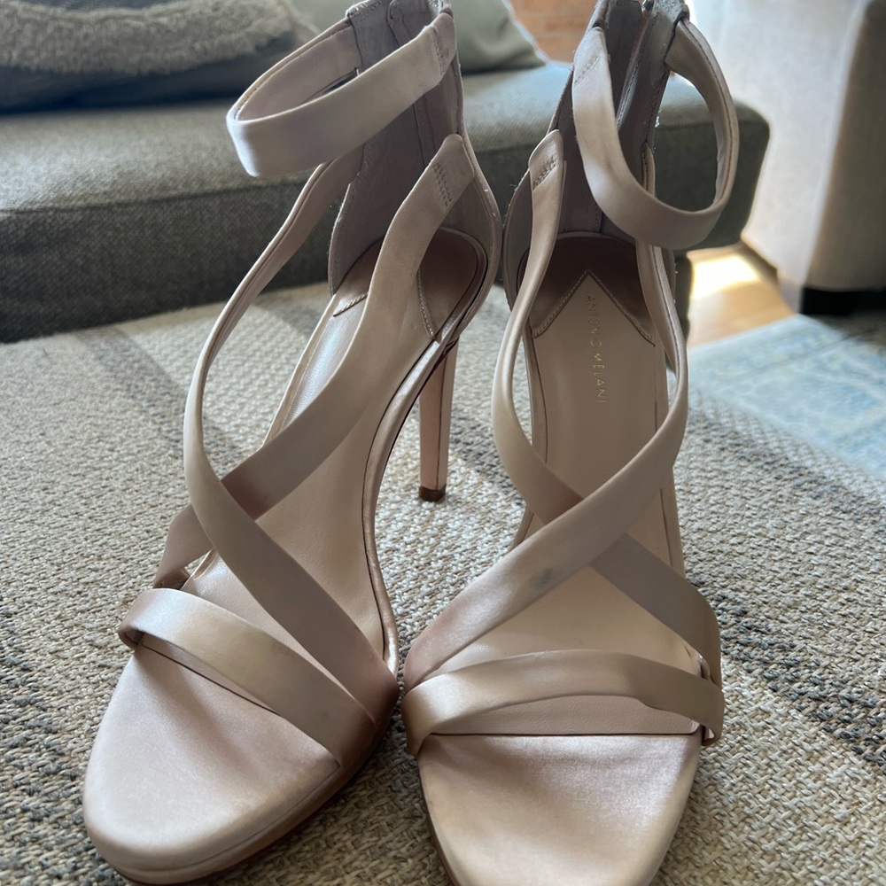 Brand new, never worn